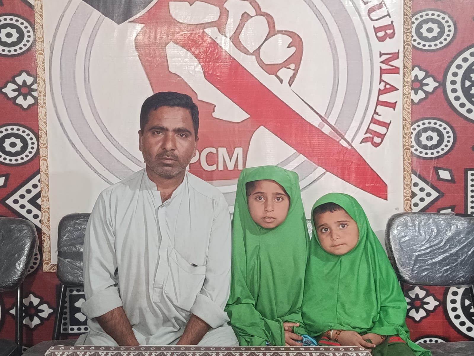 عبداللہ گاؤں میں دو معصوم بہنوں کو مبینہ اغوا کرنے کی کوشش