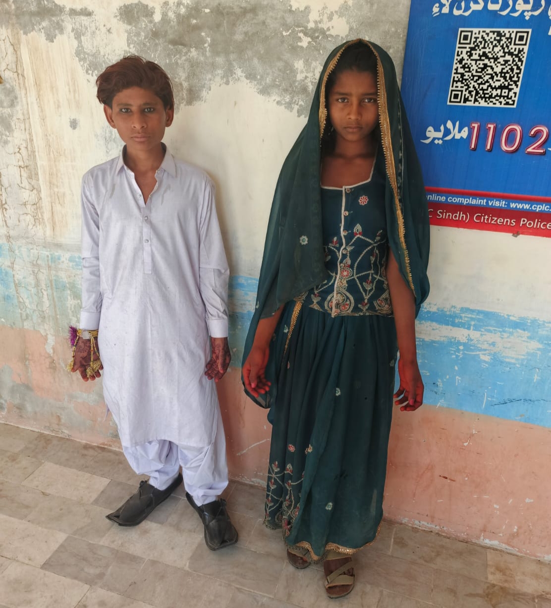 ڪنري پوليس جي ننڍي عمر ۾ شادي جي اطلاع تي ڪارروائي، گهوٽ، پنڊت ۽ ٻيا گرفتار