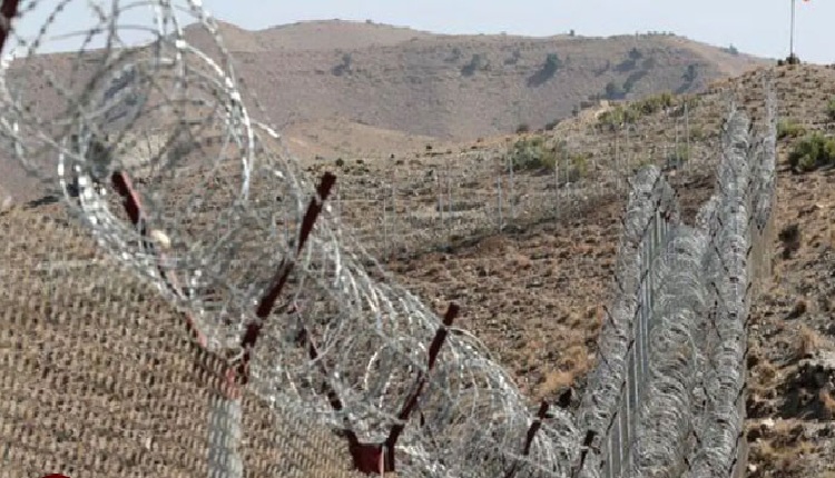 افغانستان نے طالبان کو دوسری سرحد پر منتقل کرنے کے لیے پاکستان سے 10 ارب روپے مانگ لیے