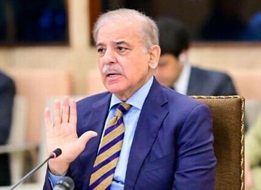 عالمی مارکیٹ میں تیل کی قیمتیں بڑھنے کا معاملہ، وزیرِاعظم نے کمیٹی قائم کر دی