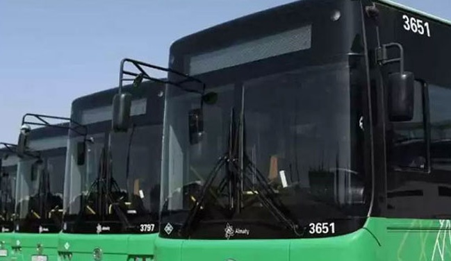 مریم نواز نے پنجاب میں پبلک ٹرانسپورٹ مفت کرنے کا اعلان کر دیا