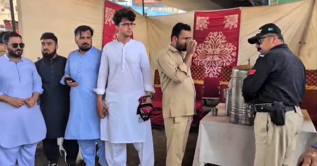 ملير پوليس پاران هيٽ اسٽروڪ کان بچاءَ لاءِ خصوصي ڪيمپس قائم