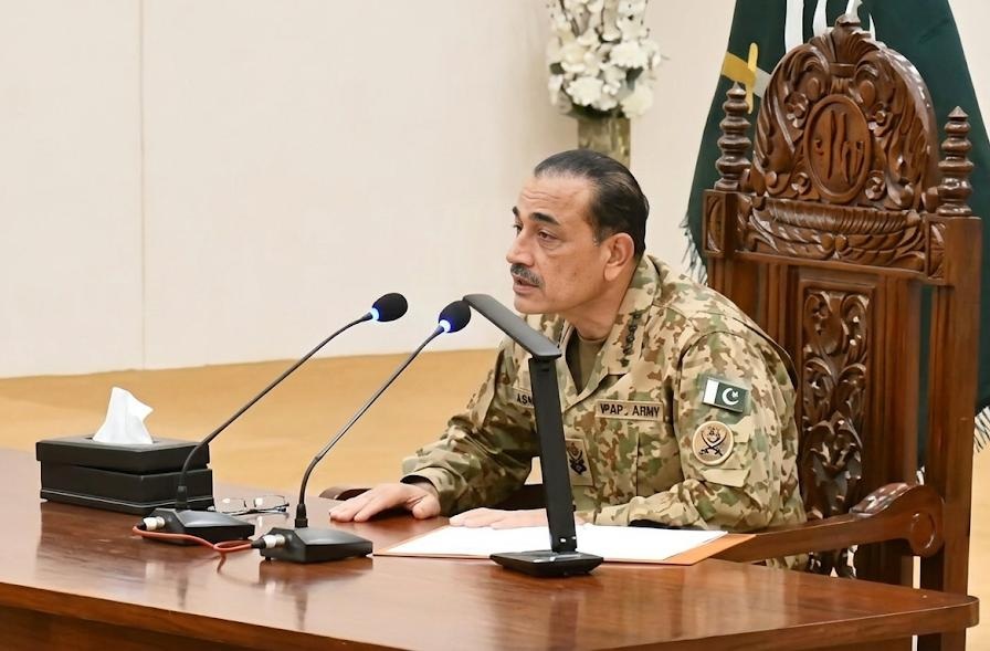 بلوچستان میں امن و استحکام اور ریاستی رٹ برقرار رکھنے کیلئے افسران و جوانوں کا عزم قابل تحسین ہے، فیلڈ مارشل عاصم منیر