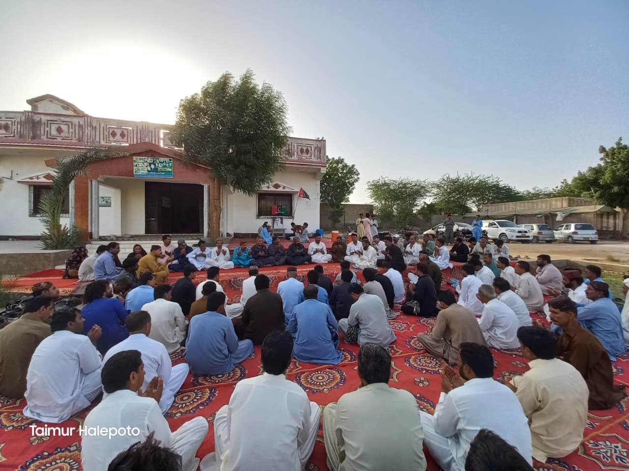 عمرڪوٽ ۾ شهيد بينظير ڀٽو جي 73هين سالگرهه سادگي سان ملهائي وئي