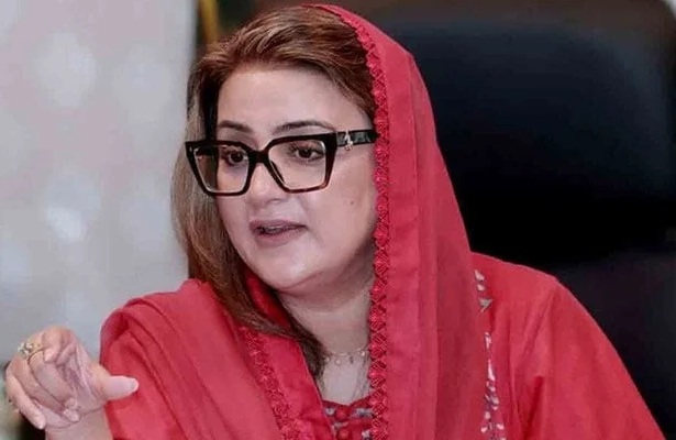 ’گلو بٹوں کا ذکر کریں گے تو ہم بھی رحمان ڈاکو اور عزیر بلوچ کی بات کریں گے‘، عظمیٰ بخاری کا شرجیل میمن کو جواب